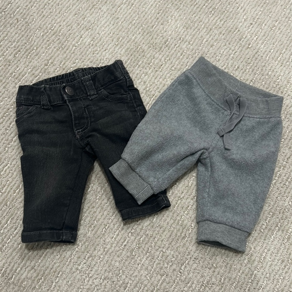 Old Navy 2 Pairs of Baby Pants (size 3 months)